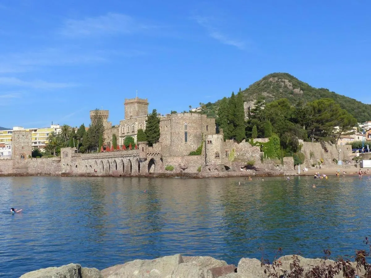 Studio Avec Vue Sur Marina Et Mer - 2 Adultes Et 1 Enfant Maximum Mandelieu-la-Napoule