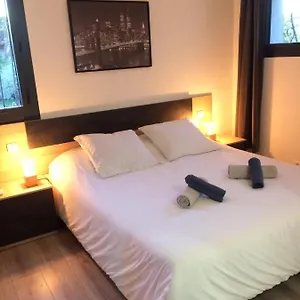 Appartement 2 Pieces Independant Dans Proche Centre Au Calme, Mandelieu