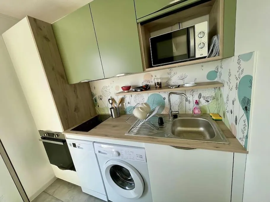 Studio Avec Vue Sur Marina Et Mer - 2 Adultes Et 1 Enfant Maximum Mandelieu-la-Napoule Apartment